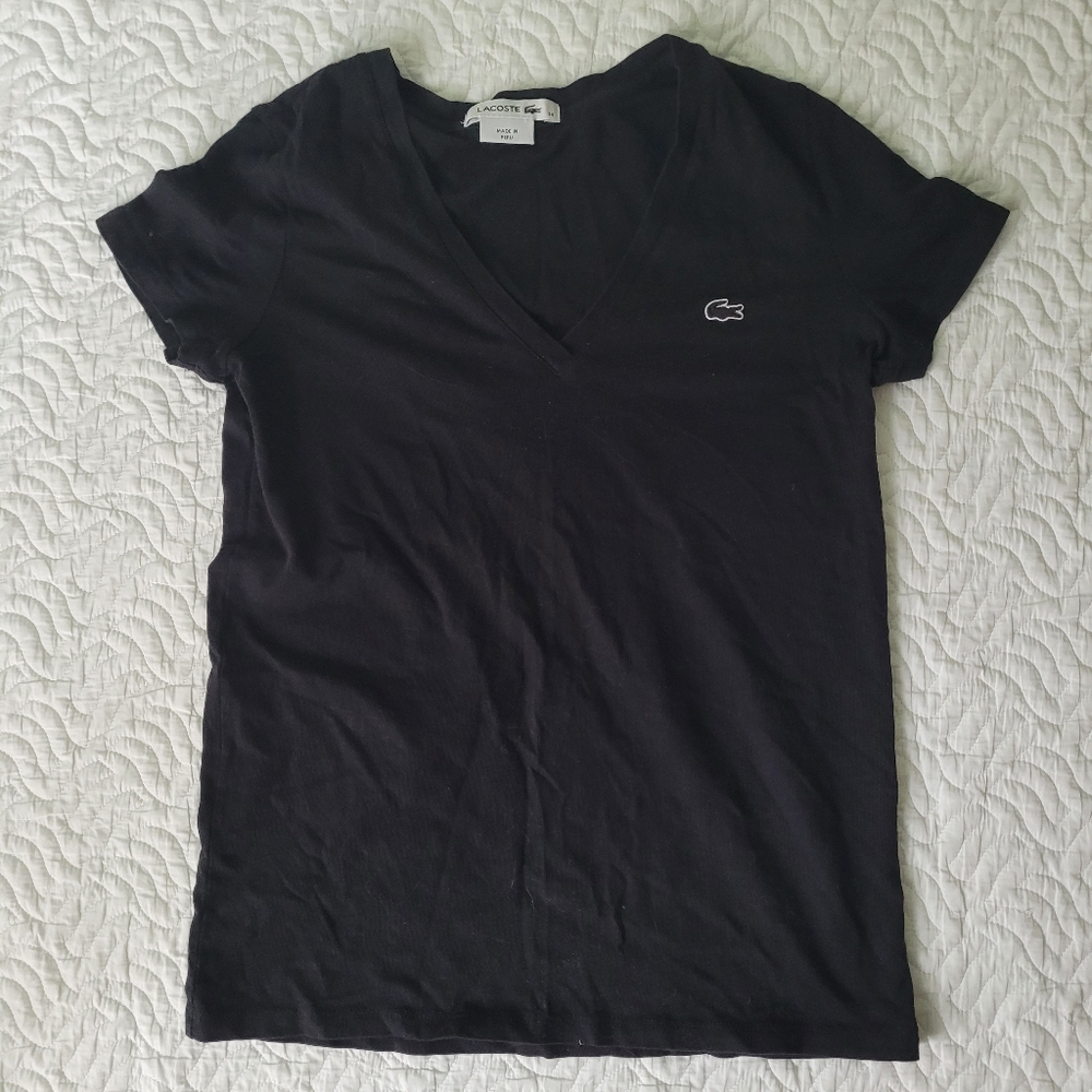 black lacoste v-neck tshirt